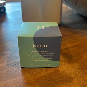 Nuria Hydrate & Hydrater Night Treatment
